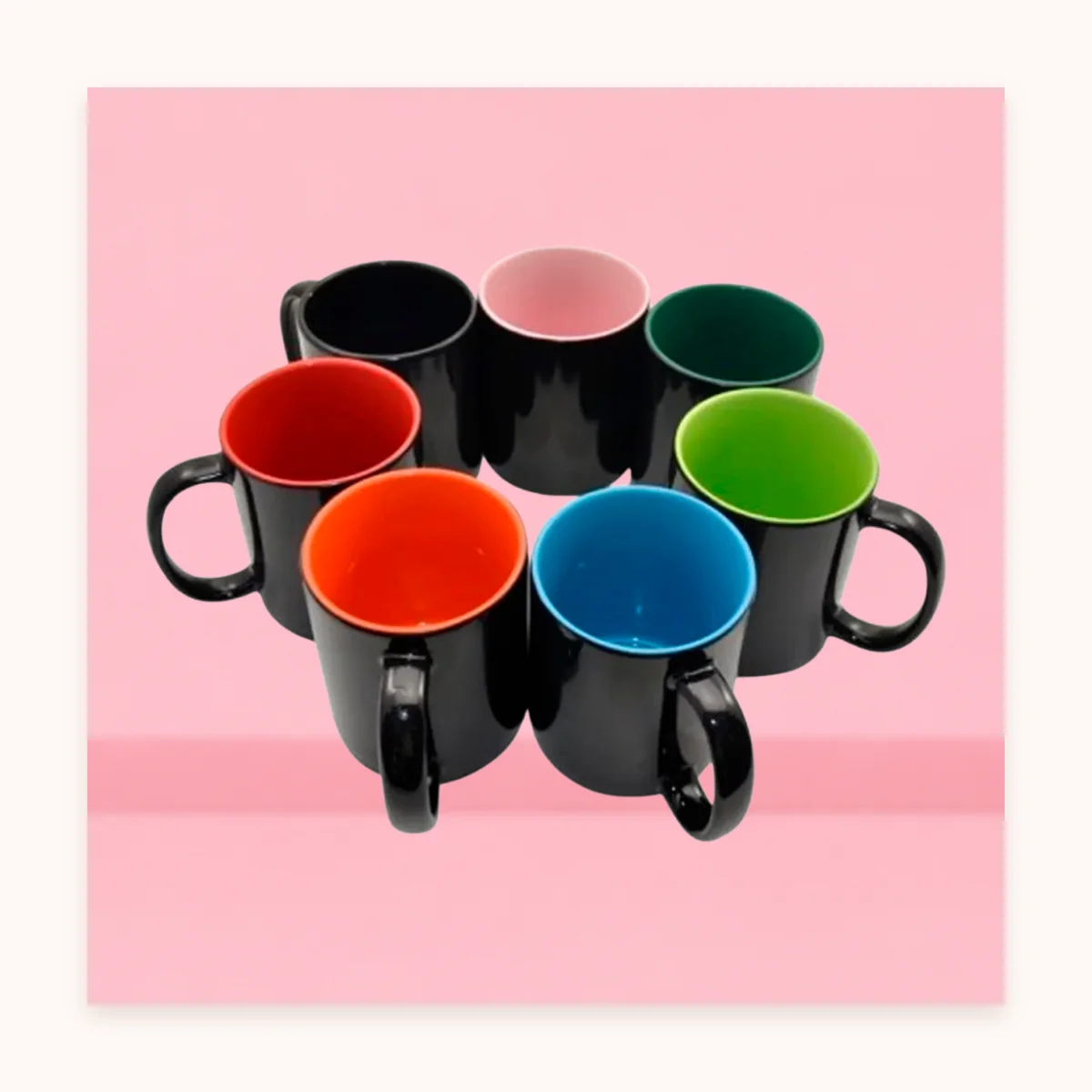 Caneca Mágica Preta — imagem 1 de 1